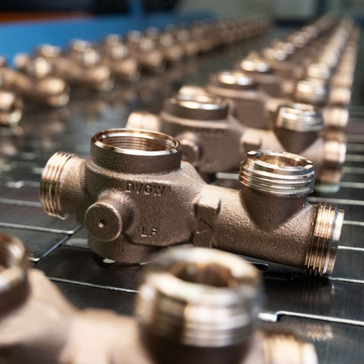 Bezolovnatý červený bronz