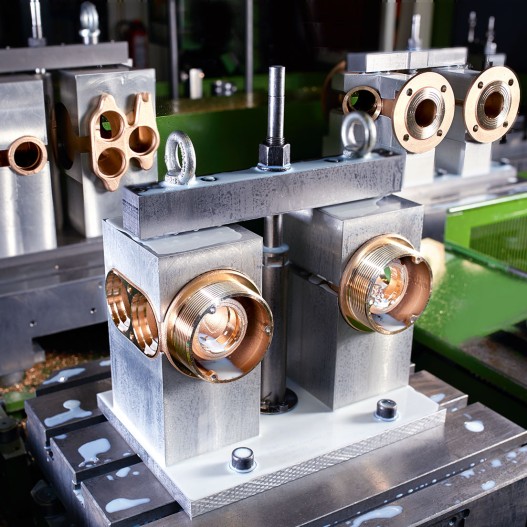 4-akslet maskincenter